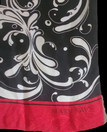 Echarpe Mary Kay Oficial Futura Diretora Vermelho Florido 130, foto 7 de 7